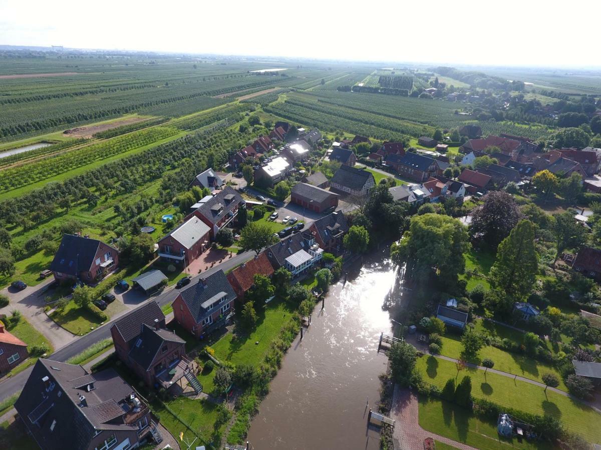 Deichkroenchen Ferienwohnung Altes Land Hamburg Jork Luaran gambar